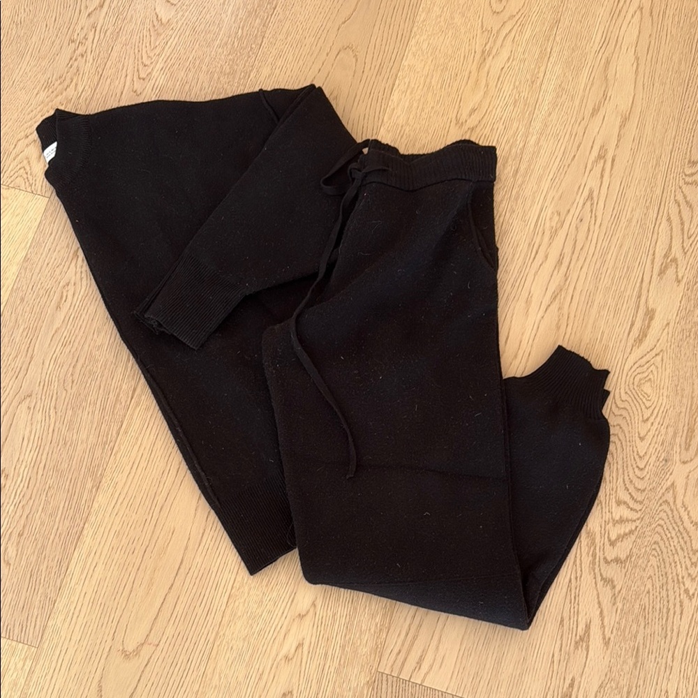 Zara Cozy Knit Black Joggers and Sweater Set